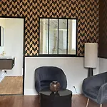La Poterne L D'hotes A Bed and breakfast