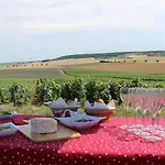 Bed and breakfast La Poterne L D'hotes A Épernay