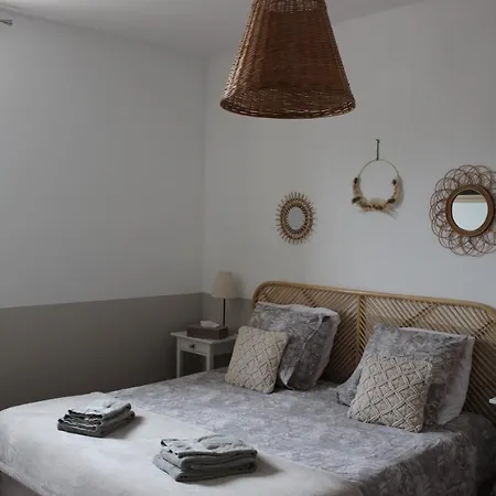 La Poterne L D'hotes A 4* Épernay