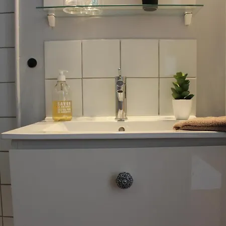 La Poterne L D'hotes A Frühstückspension 4*