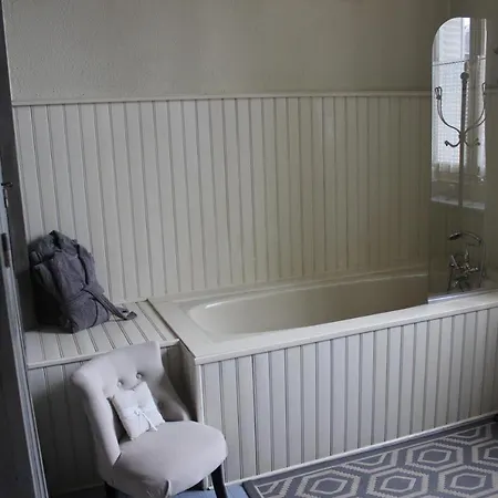 La Poterne L D'hotes A