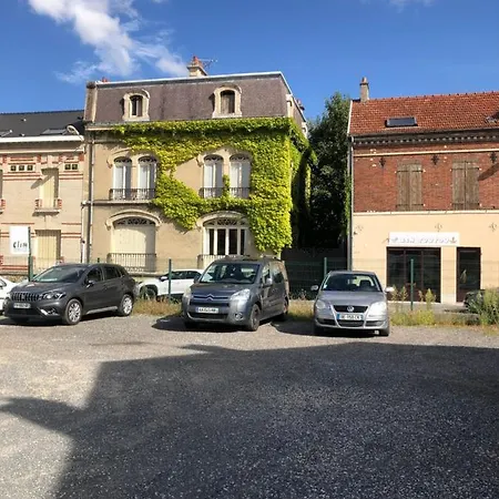 Oda ve Kahvaltı La Poterne L D'hotes A Épernay