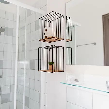 La Poterne L D'hotes A 4*