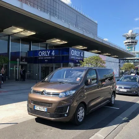 La Poterne L D'hotes A 4*