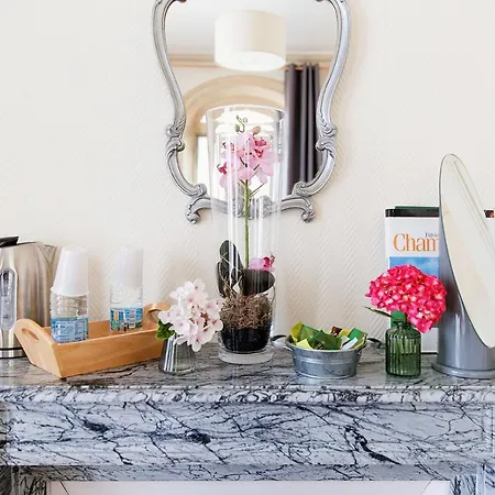 La Poterne Couette-café 4*