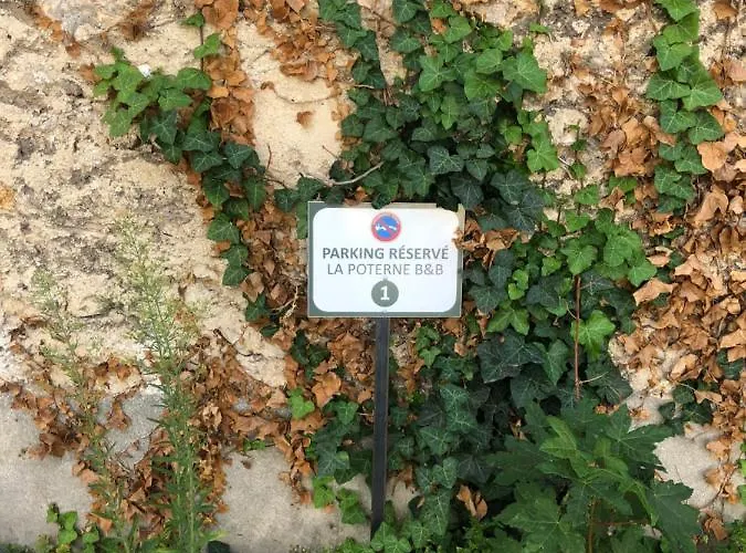 La Poterne L D'hotes A 4*