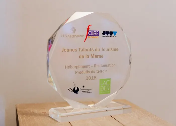 La Poterne L D'hotes A Épernay